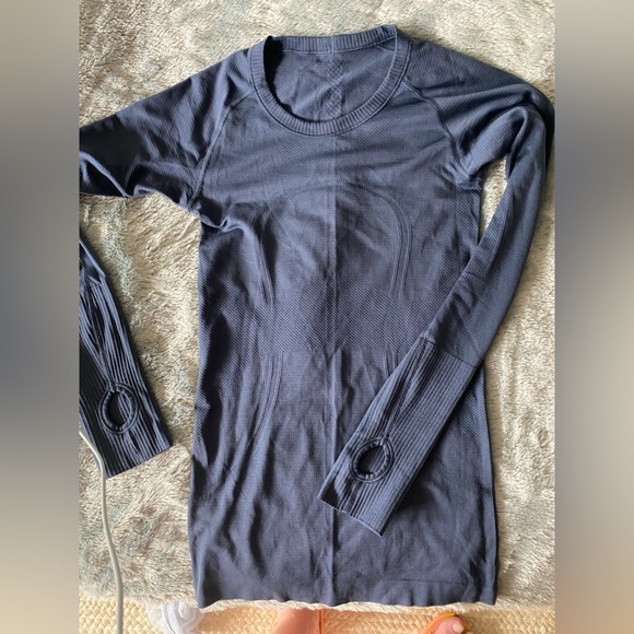 Swiftly Tech Long-Sleeve Shirt 2.0 Iron Blue - Picture 6 of 13